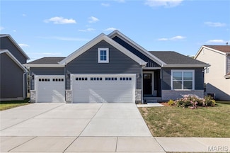 973 Brookfield Chase Ct, Florissant, MO 63031