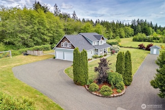 3093 NE Lincoln Rd, Poulsbo, WA 98370