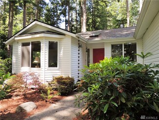 359 Chehalis Place, La Conner, WA 98257