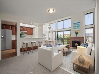 8180 Manitoba St Unit 302, Playa Del Rey, CA 90293