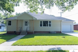 630 B St, Utica, NE 68456