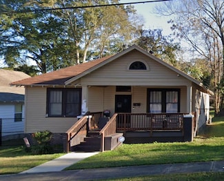 204 E Oak St, Tuskegee, AL 36083