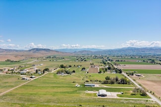 1720 W Black Canyon Hwy, Emmett, ID 83617