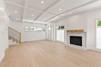 717 Bay Ave, Capitola, CA 95010