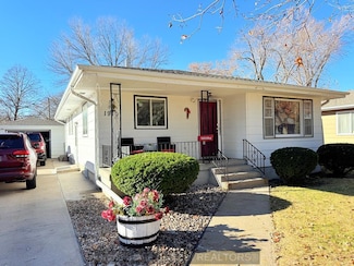 1910 N Howard Ave, Grand Island, NE 68803