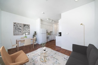 253 Academy St Unit 408, Jersey City, NJ 07306