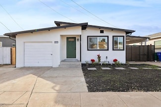 652 S 42nd St, San Diego, CA 92113