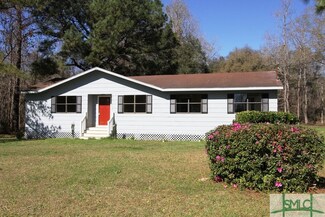 603 Barrington Ferry Rd, Riceboro, GA 31323