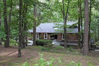 110 Evergreen Estates Dr, Russellville, AR 72802