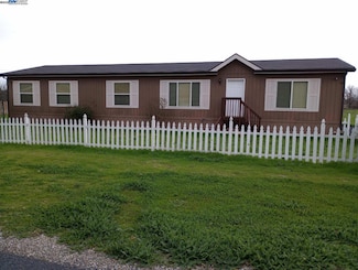 4579 Cedar Ave, Orland, CA 95963