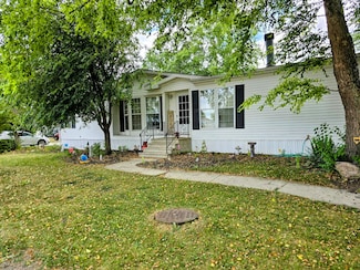 30 Bluebird Ln, Beecher, IL 60401