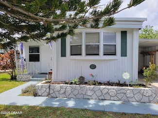 22 Cherrywood Ct, South Daytona, FL 32119