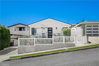 521 Penn St, El Segundo, CA 90245