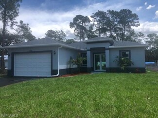 2460 16th St NE, Naples, FL 34120