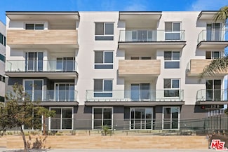 130 S Croft Ave Unit 205, Los Angeles, CA 90048