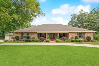 63 Doubloon Dr, Slidell, LA 70461