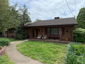 2020 Harmony Way, Evansville, IN 47720