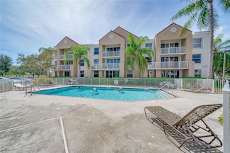 2711 Ocean Club Blvd Unit 2072, Hollywood, FL 33019