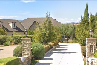 834 Palatine Ct, Redding, CA 96001