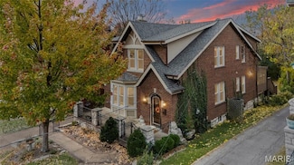 1733 Del Norte Ave, Saint Louis, MO 63117