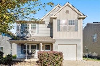 9908 Eagle Feathers Dr, Charlotte, NC 28214