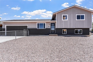 4012 Crestview Dr, Pueblo, CO 81008
