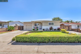 183 W Leland Rd, Pittsburg, CA 94565