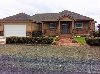 325 NE Widmer, Royal City, WA 99357