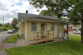 404 Curtis St, South Heights, PA 15081