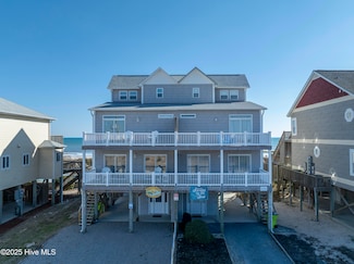 3876 Island Dr, North Topsail Beach, NC 28460