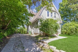 259 N Hyland Ave, Ames, IA 50014