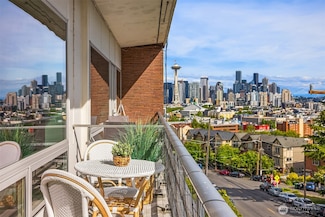 530 W Olympic Place Unit 406, Seattle, WA 98119