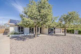 1441 N Parsell Cir, Mesa, AZ 85203