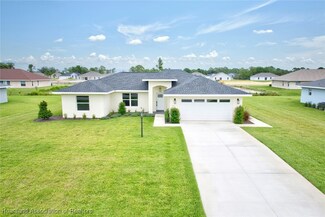 5728 Columbus Blvd, Sebring, FL 33872