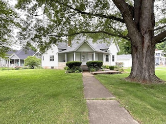 409 W Indiana Ave, Spencer, IN 47460