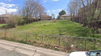 1758 Chester St, Aurora, CO 80010