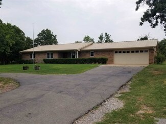 1920 Vierra Place, Marlow, OK 73055