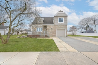 100 Morris Pkwy, Valley Stream, NY 11580