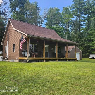 67 Francis Farm Rd, Lock Haven, PA 17745