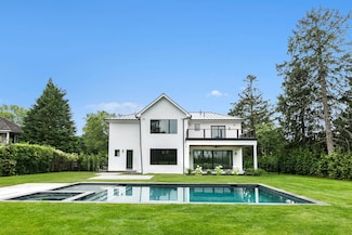 54 Sawasett Ave, Bridgehampton, NY 11932