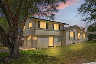 10206 Bull Run Dr, San Antonio, TX 78230