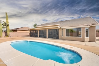 1563 N Rush Creek Ct, Green Valley, AZ 85614
