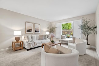318 Menhaden Ct, Foster City, CA 94404