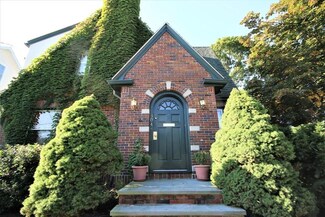 304 Lake St, Belmont, MA 02478