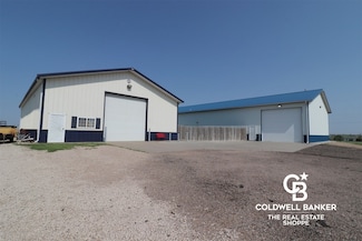 795 Midstates Dr, Garden City, KS 67846
