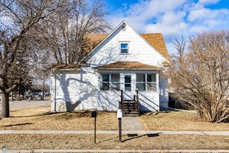 502 1st Ave SE, Dilworth, MN 56529
