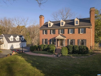 1789 Stony Point Rd, Charlottesville, VA 22911