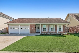 545 Brookmeade Dr, Gretna, LA 70056