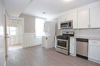 133 Eutaw St Unit 3, Boston, MA 02128