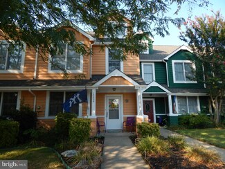 13220 Clipper Cir, Solomons, MD 20688